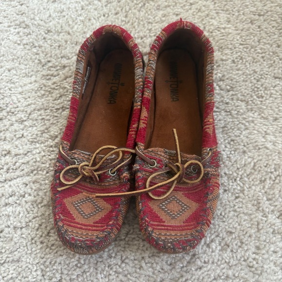 Minnetonka Shoes - Minnetonka Women's Moccasin Slippers Aztec Woven Textile Slip On Shoes Size 5.5